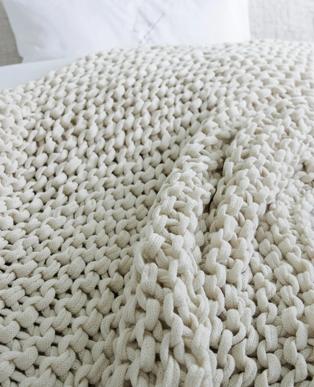 Finn Chunky Knit Throw Ivory