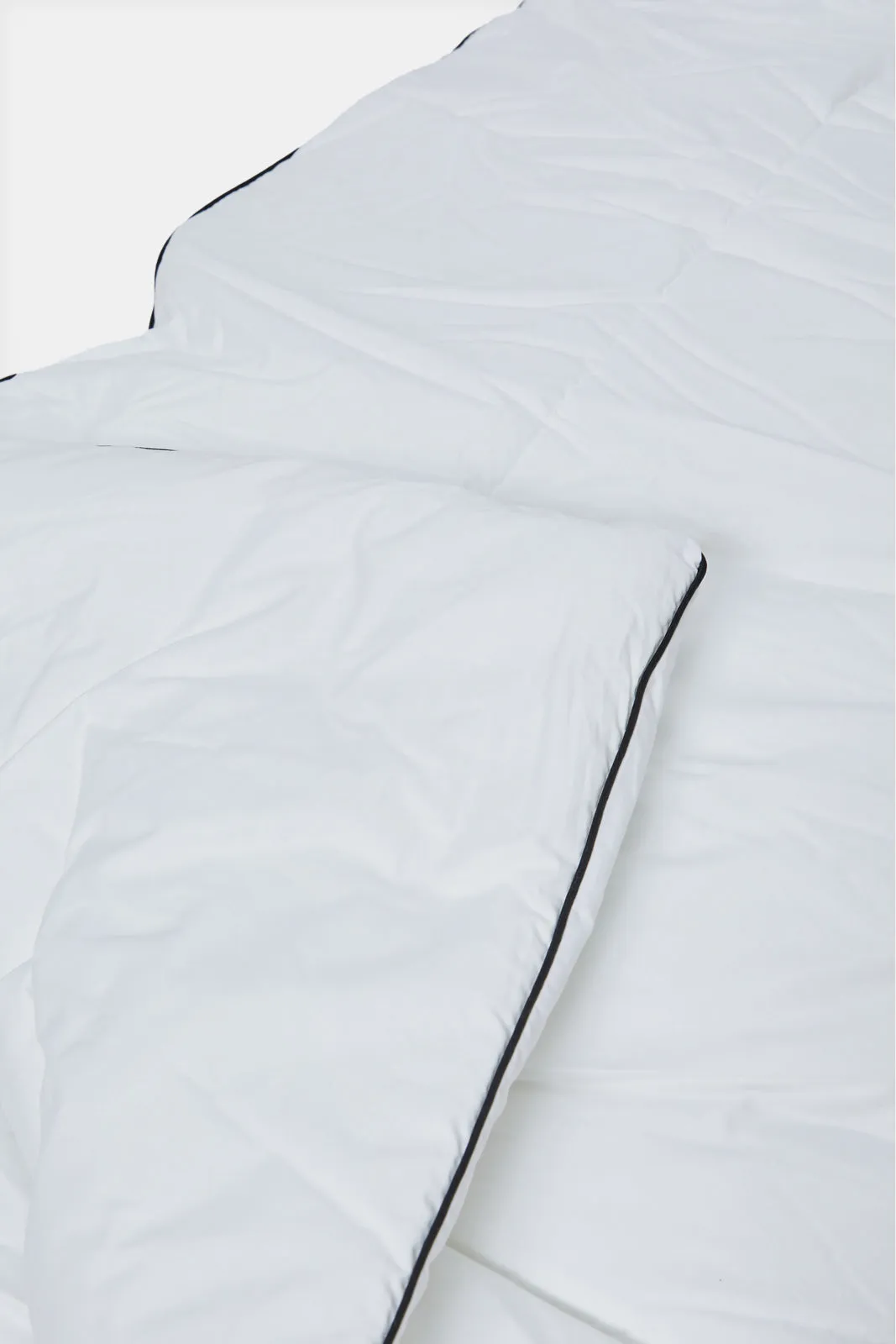 White Cotton Duvet (King Size)